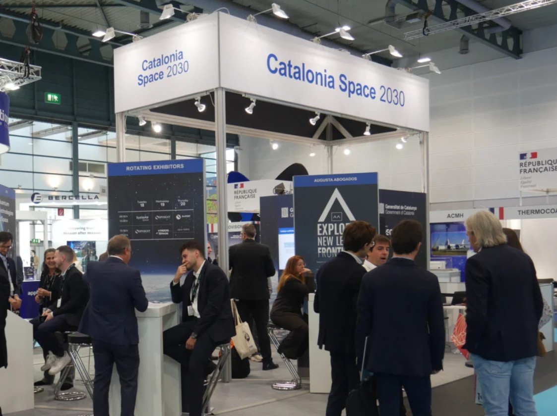 L’estand Catalonia Space 2030 acull l’ecosistema espacial català, que es reuneix aquests dies a l’Space Tech Expo Europe de Bremen (Alemanya). IEEC